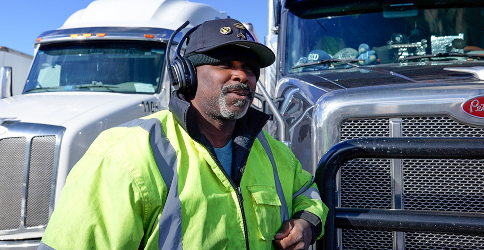 Best Trucker Headset: Top Bluetooth Headsets for Professional Drivers