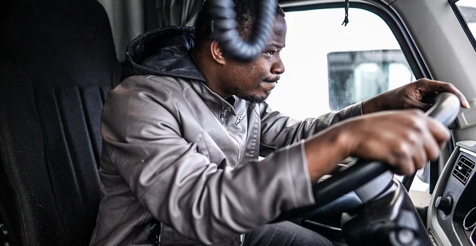 Owner Operator vs Company Driver: Stress
